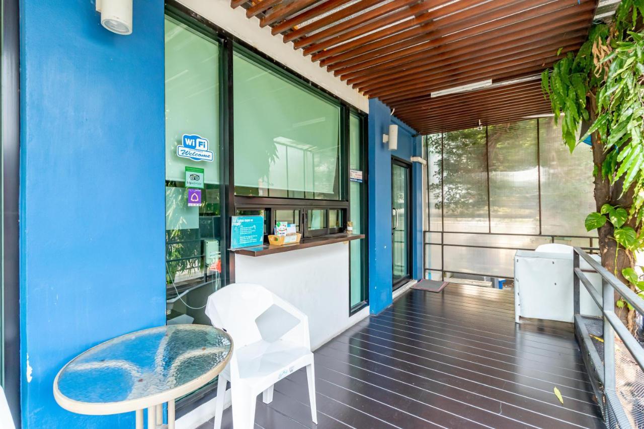 Riski Residence Bangkok-noi - Wasit Apartment Bagian luar foto